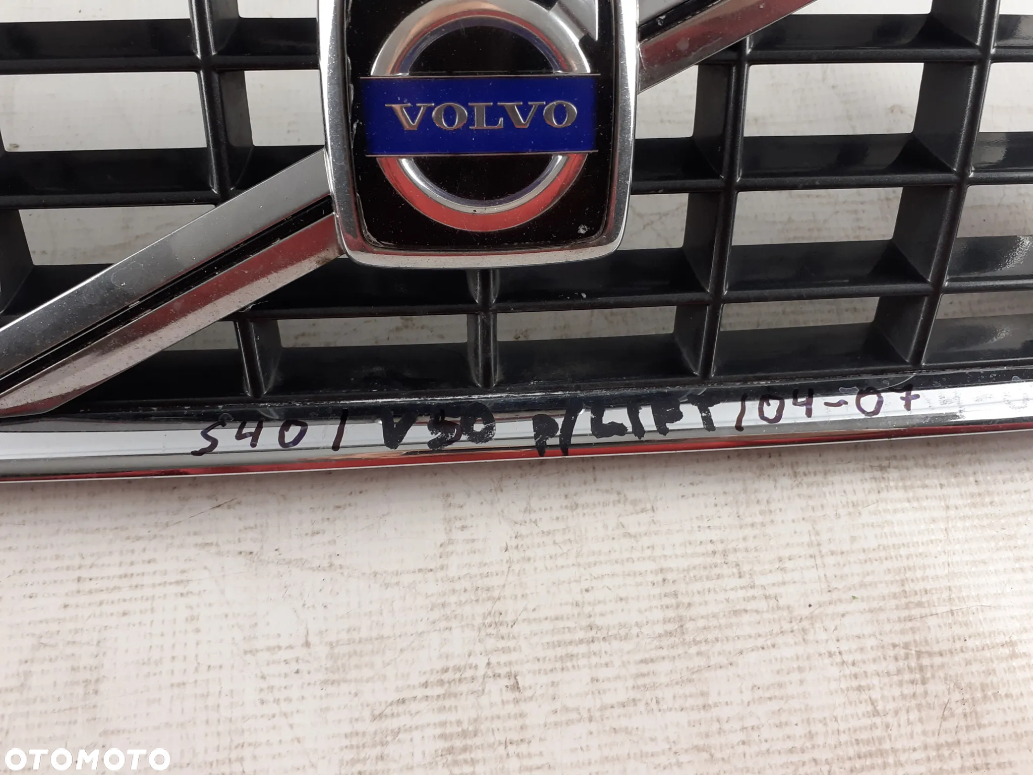 Volvo S40 II V50 Grill Atrapa 04-07r - 3