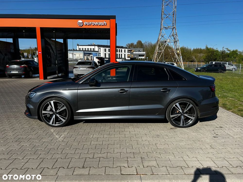 Audi RS3 Limousine 2.5 TFSI Quattro S tronic - 4