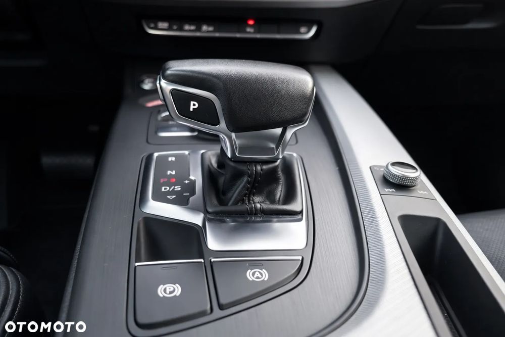 Audi A4 Avant 2.0 TFSI ultra S tronic sport - 24