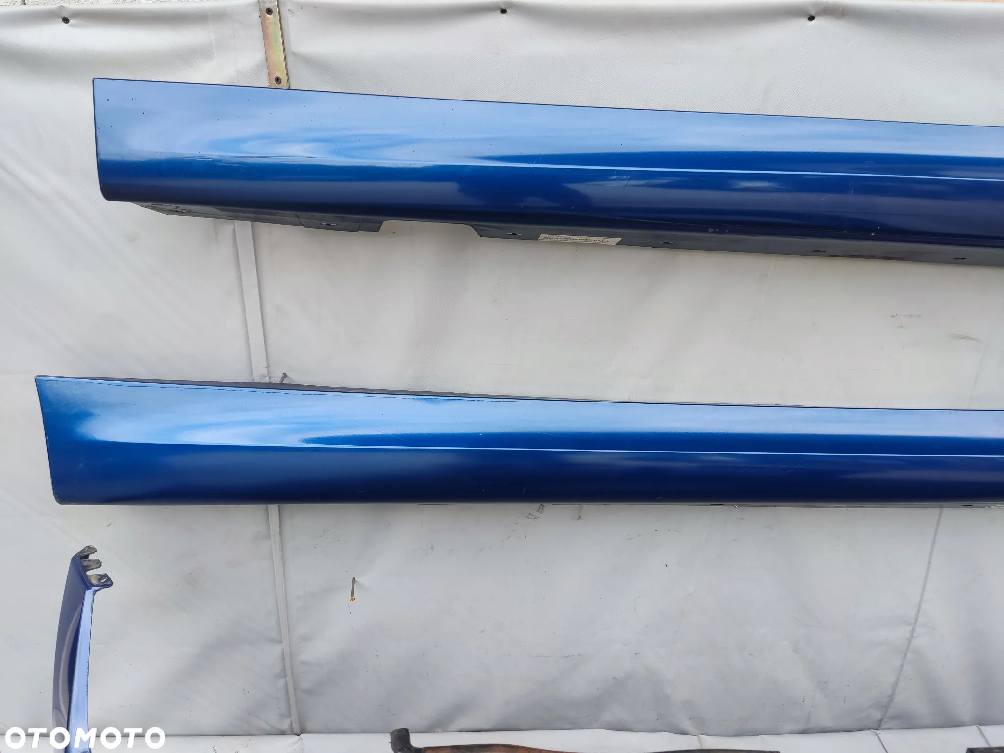BMW E90 MPAKIET ZDERZAK PRZEDNI TYLNY LISTWY PROGOWE PRÓG PDC KOMPLET LEMANS BLAU - 8