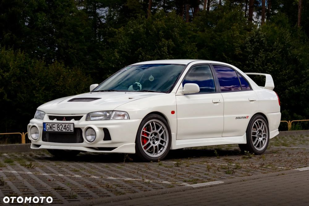 Mitsubishi Lancer Evolution - 2