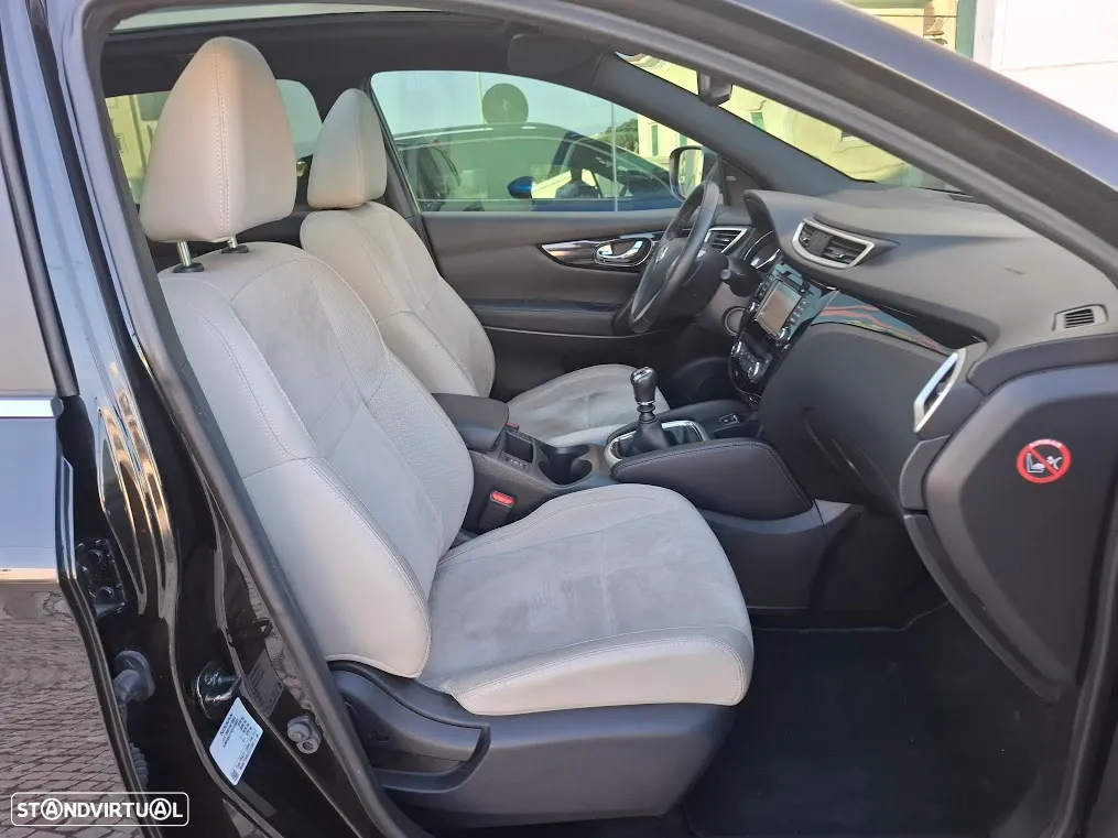 Nissan Qashqai 1.5 dCi Tekna Alcantara - 40