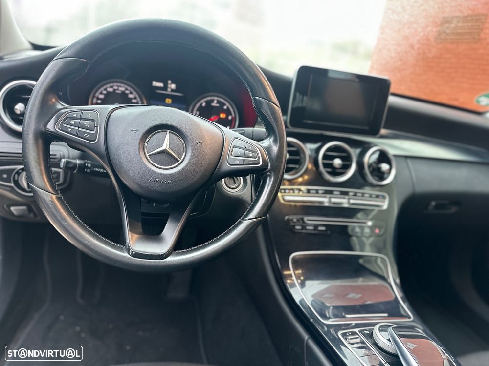 Mercedes-Benz C 300 h Avantgarde - 11