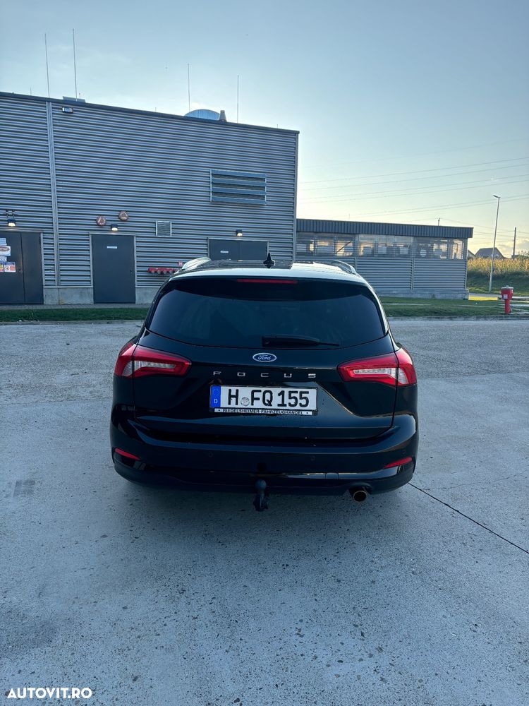 Ford Focus - 6