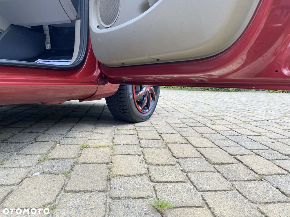 Renault Clio - 18