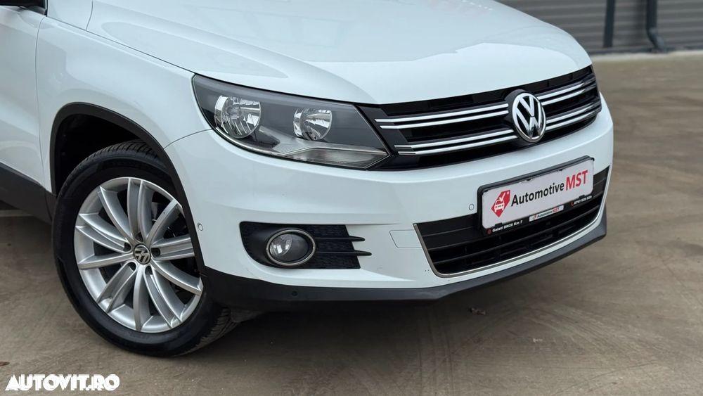 Volkswagen Tiguan 2.0 TDI SCR 4MOTION BlueMotion Technology DSG Sport & Style - 23