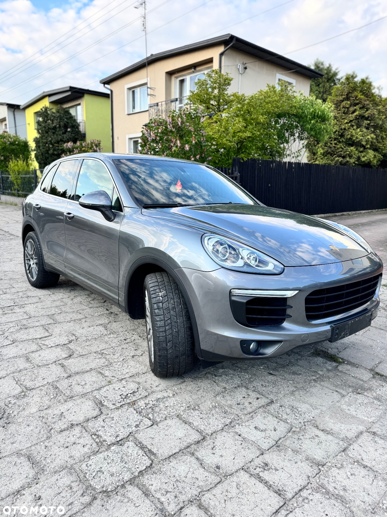 Porsche Cayenne - 3
