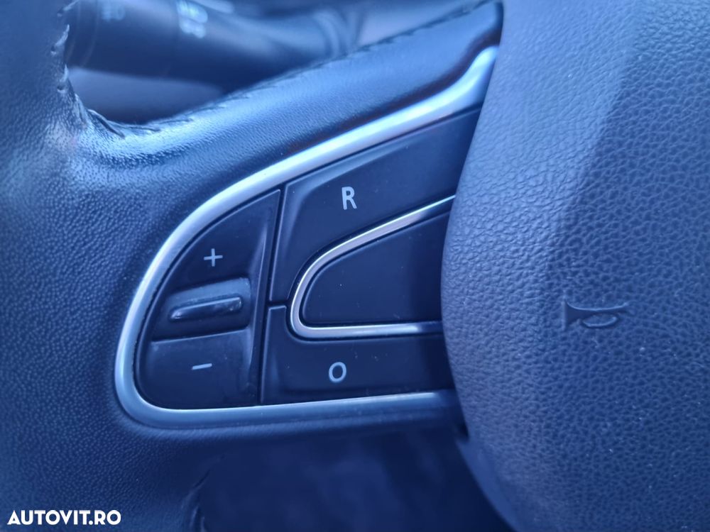 Renault Megane ENERGY dCi 110 BUSINESS - 15