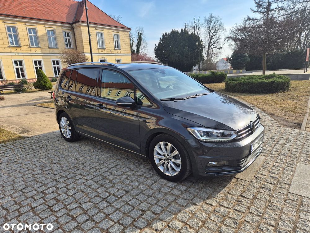 Volkswagen Touran 2.0 TDI SCR DSG ACTIVE - 1