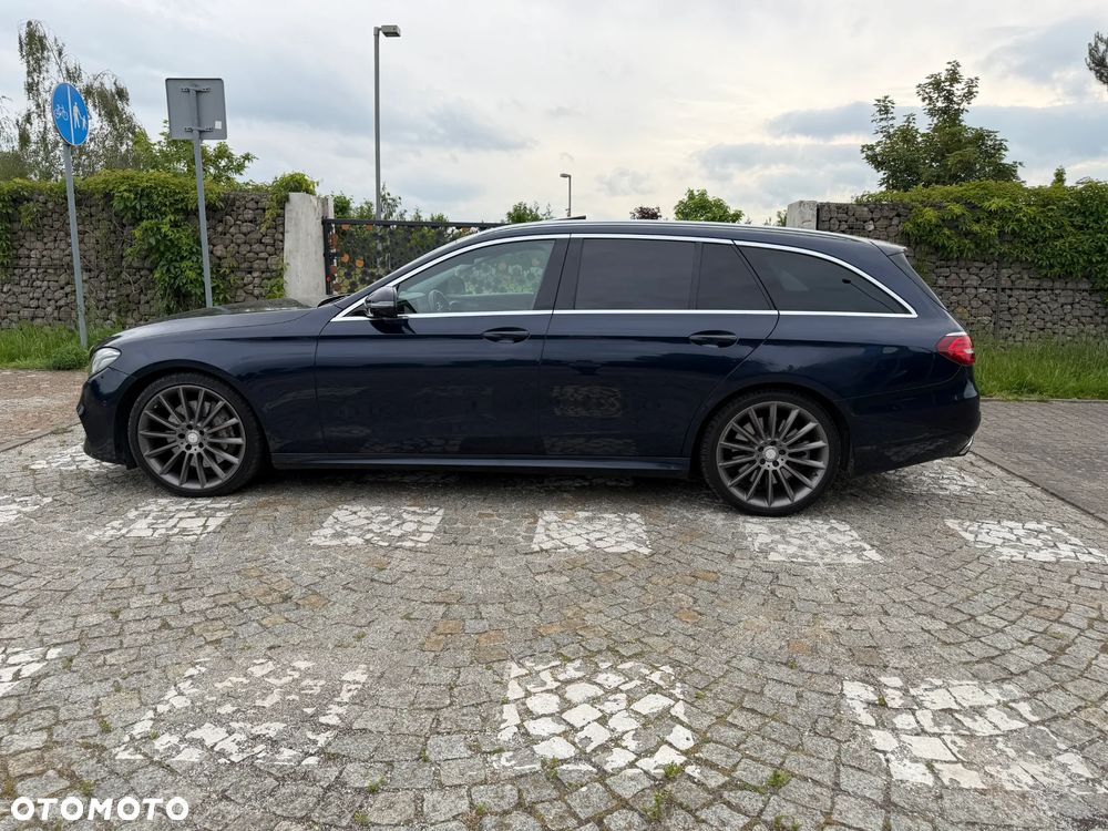 Mercedes-Benz Klasa E 400 4Matic 9G-TRONIC AMG Line - 7