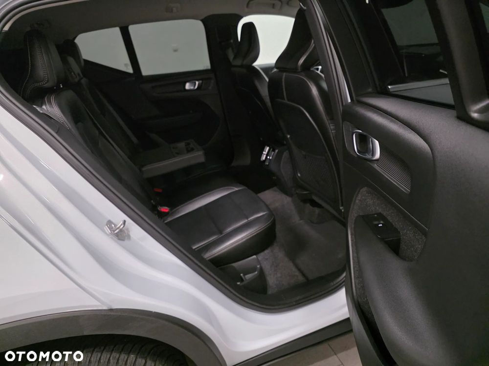 Volvo XC 40 D3 SCR Inscription - 31