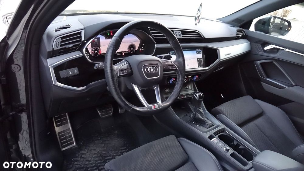 Audi Q3 Sportback - 5