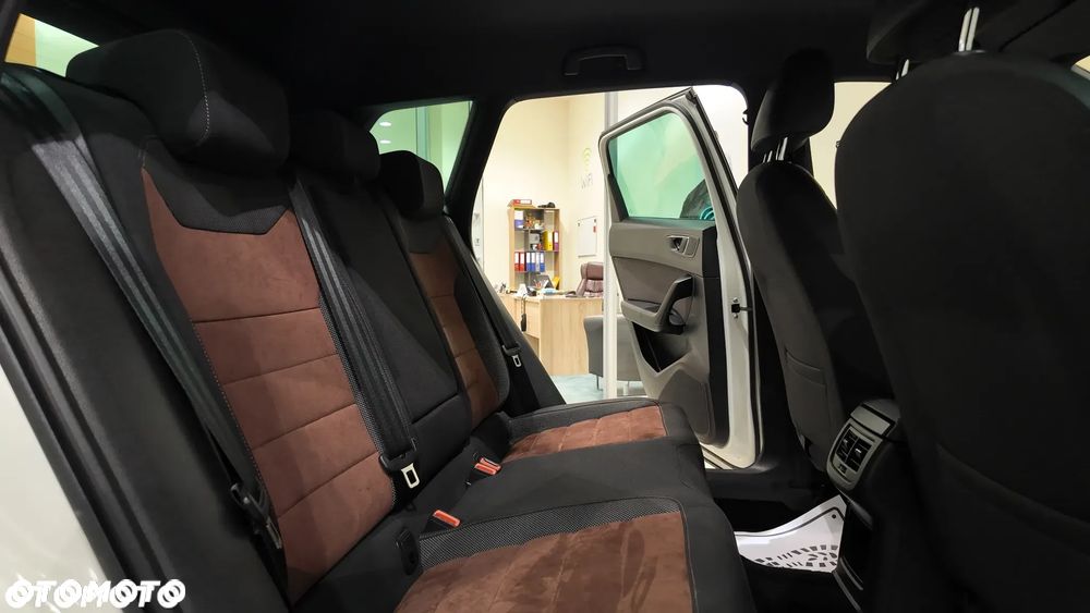 Seat Ateca 2.0 TDI DSG STYLE - 32