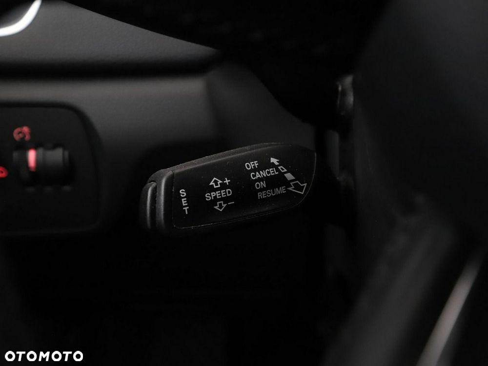 Audi Q3 2.0 TFSI Quattro S tronic sport - 33