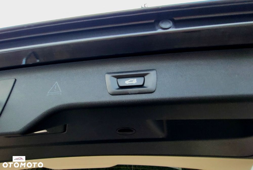 BMW Seria 5 - 12