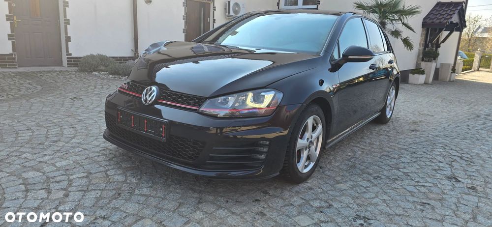 Volkswagen Golf GTI BlueMotion Technology - 4