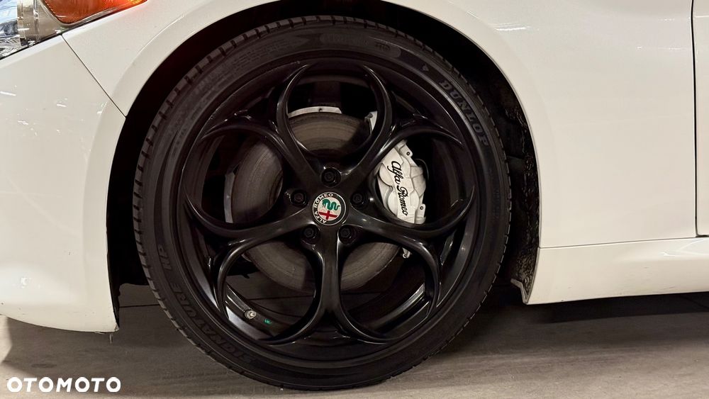 Alfa Romeo Giulia 2.0 Turbo TI Q4 - 8