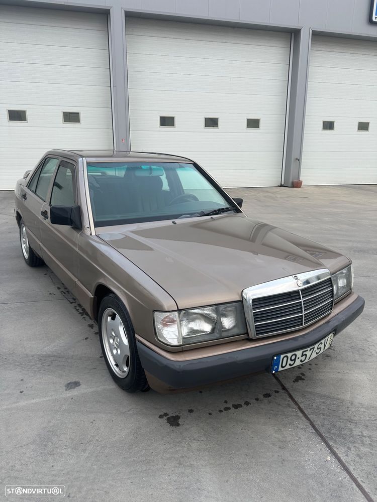 Mercedes-Benz W201 (1982-1993) 190 D 2.0 - 1