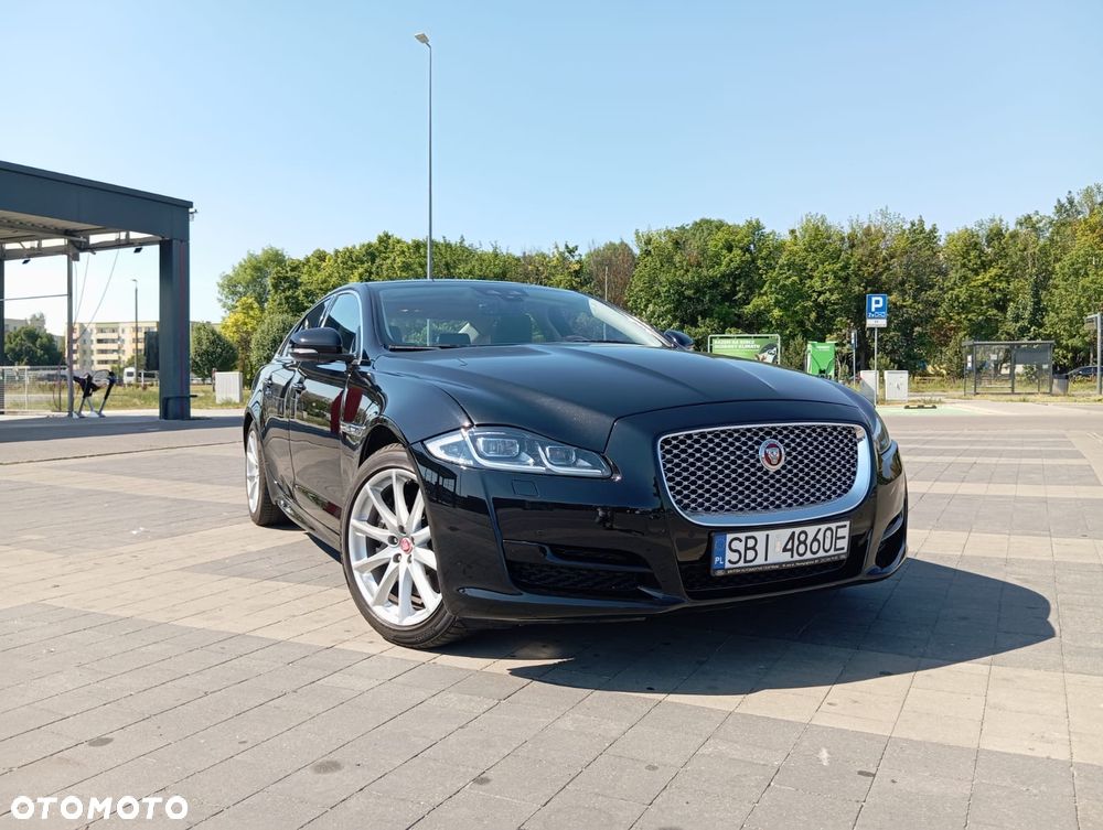 Jaguar XJ 3.0 T Luxury - 5
