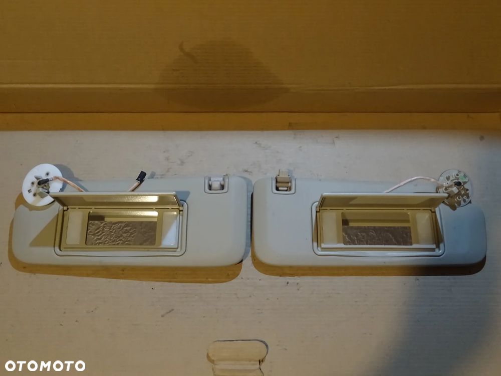 OPEL INSIGNIA A LAMPKA PODSUFITKI WNĘTRZA PRZÓD TYŁ UCHWYT MIKROFON - 21