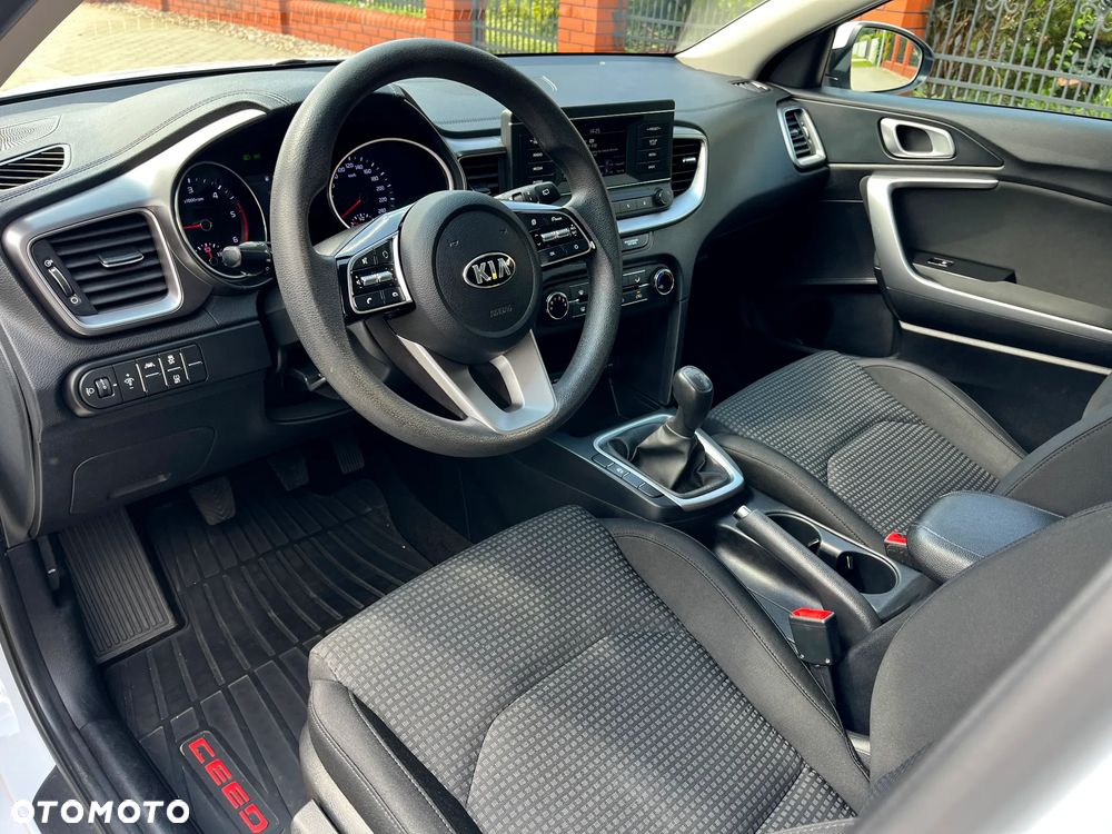 Kia Ceed 1.6 CRDi SCR S - 7
