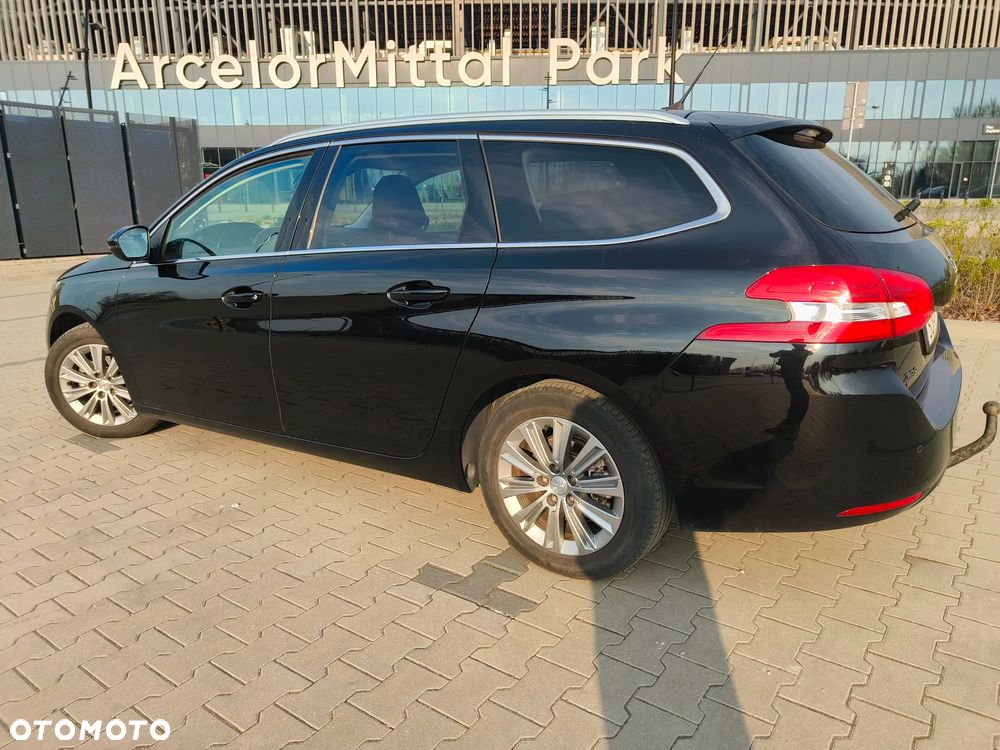 Peugeot 308 BlueHDi FAP 130 EAT8 Stop & Start Allure - 7