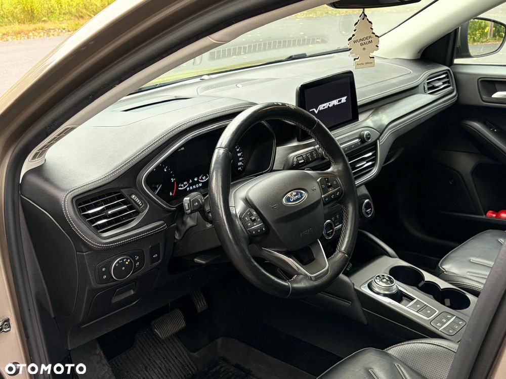 Ford Focus 2.0 EcoBlue Vignale - 9