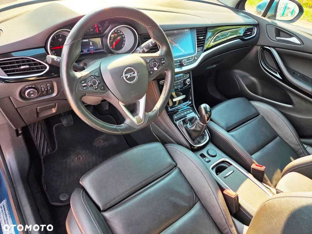 Opel Astra 1.6 Turbo Start/Stop Innovation - 26