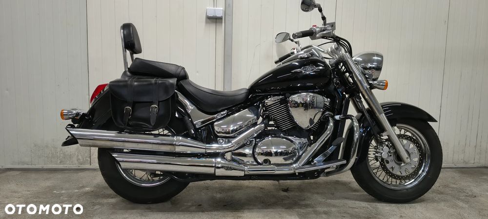 Suzuki VL 800 Volusia - Boulevard C50 - 1