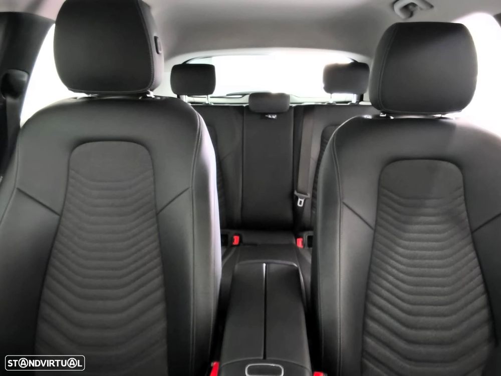 Mercedes-Benz A 200 Standard - 9