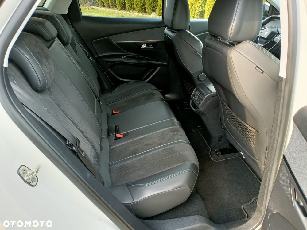 Peugeot 3008 1.2 PureTech GPF Crossway S&S EAT8 - 25