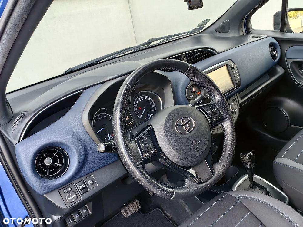 Toyota Yaris 1.5 Selection CVT - 13