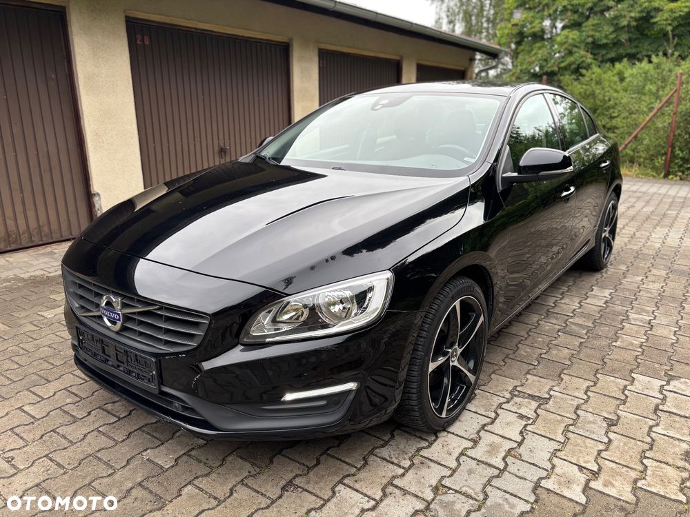 Volvo S60 D3 Drive-E Momentum - 3