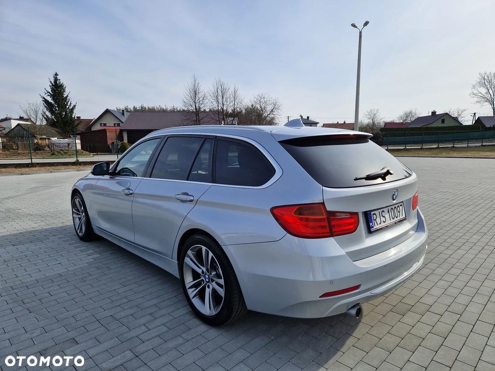 BMW Seria 3 320d xDrive - 5