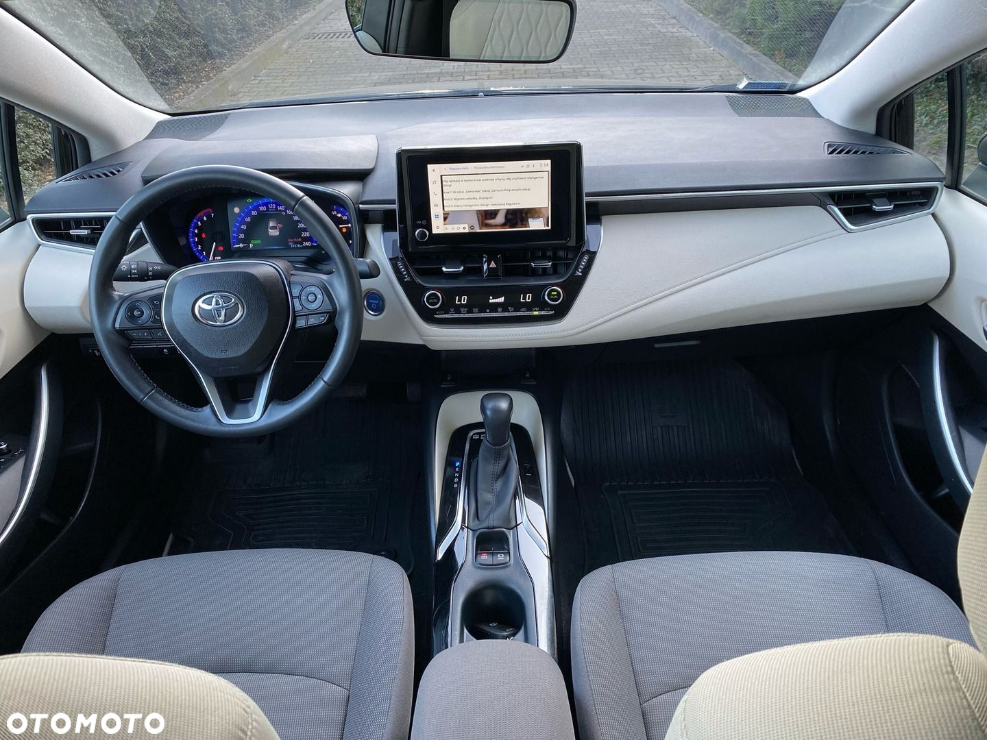Toyota Corolla - 9