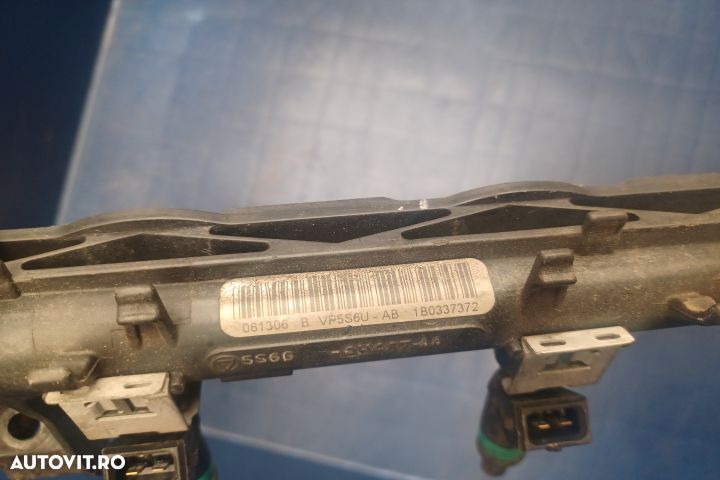 Rampa injectoare 5S6G9H487AA 98MFBC Ford Fiesta 6 [2008 - 2013] Hatch - 1
