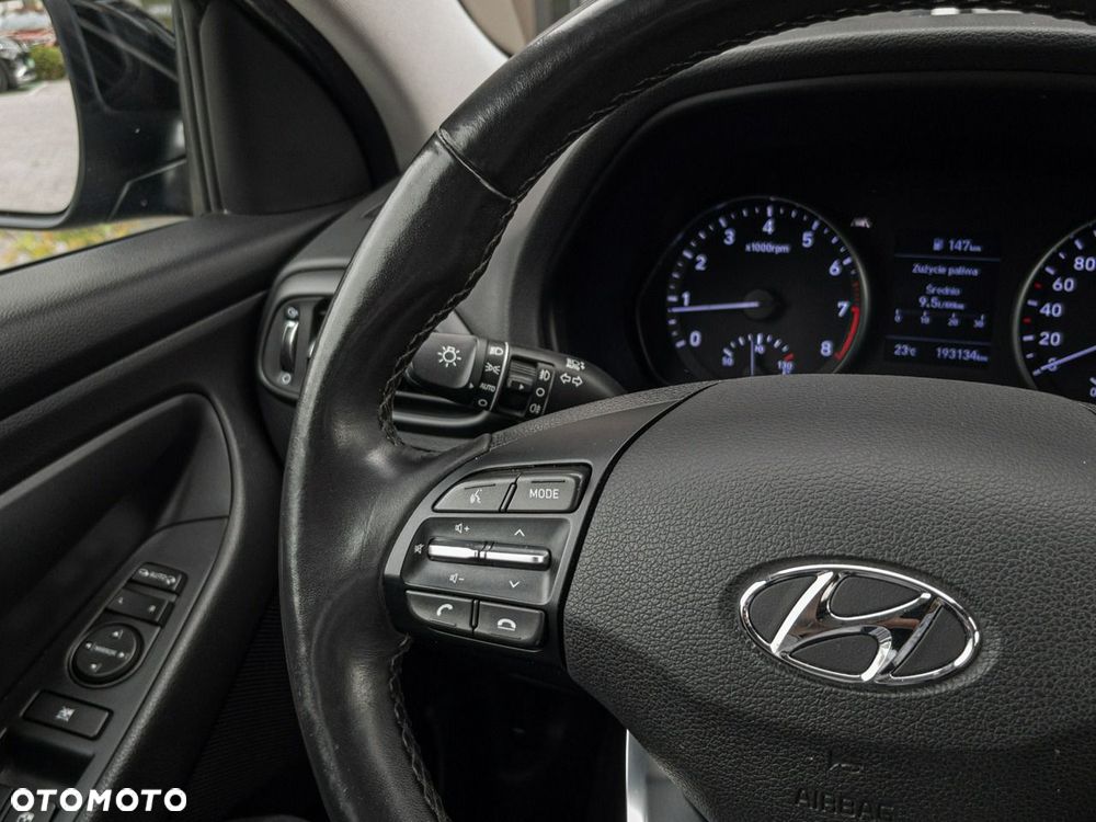 Hyundai i30 1.5 DPI Smart - 16