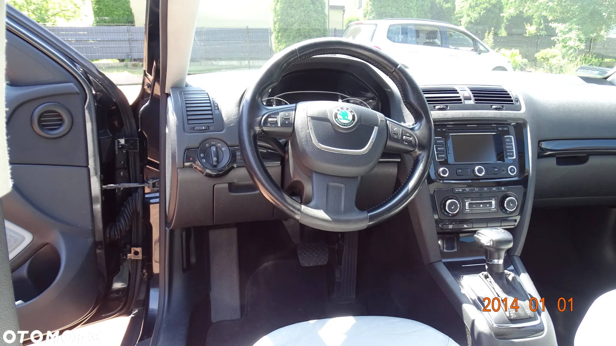 Skoda Octavia 1.8 TSI L&K DSG - 12