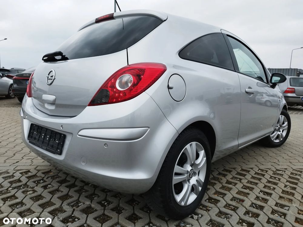 Opel Corsa - 7