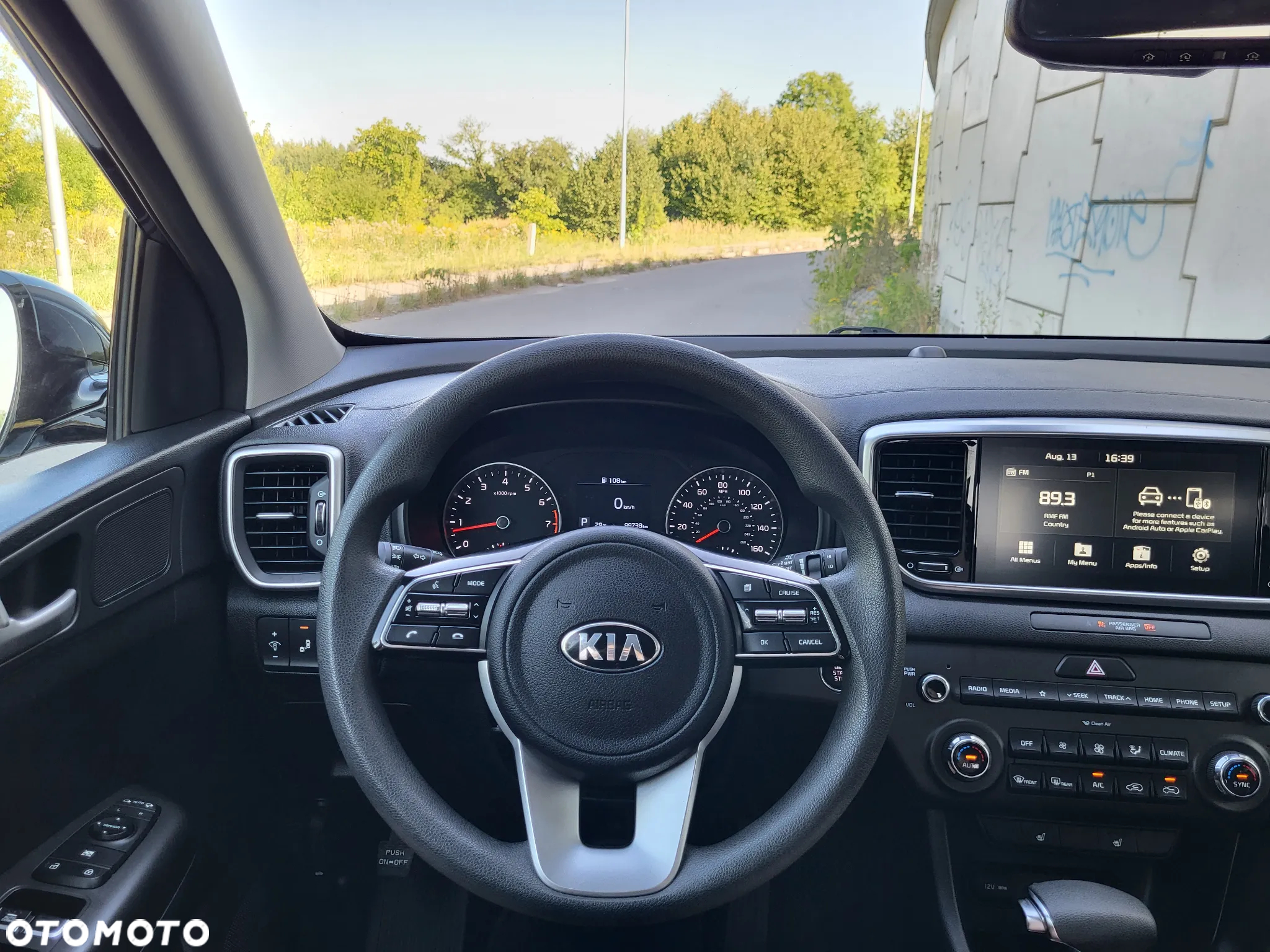 Kia Sportage - 12