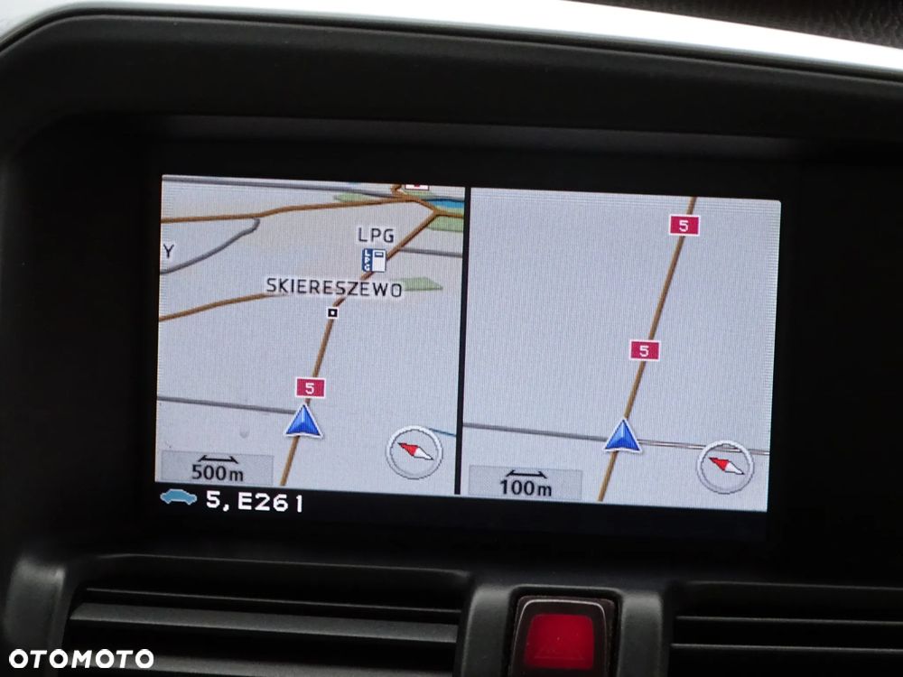 Volvo XC 60 D4 Momentum - 18