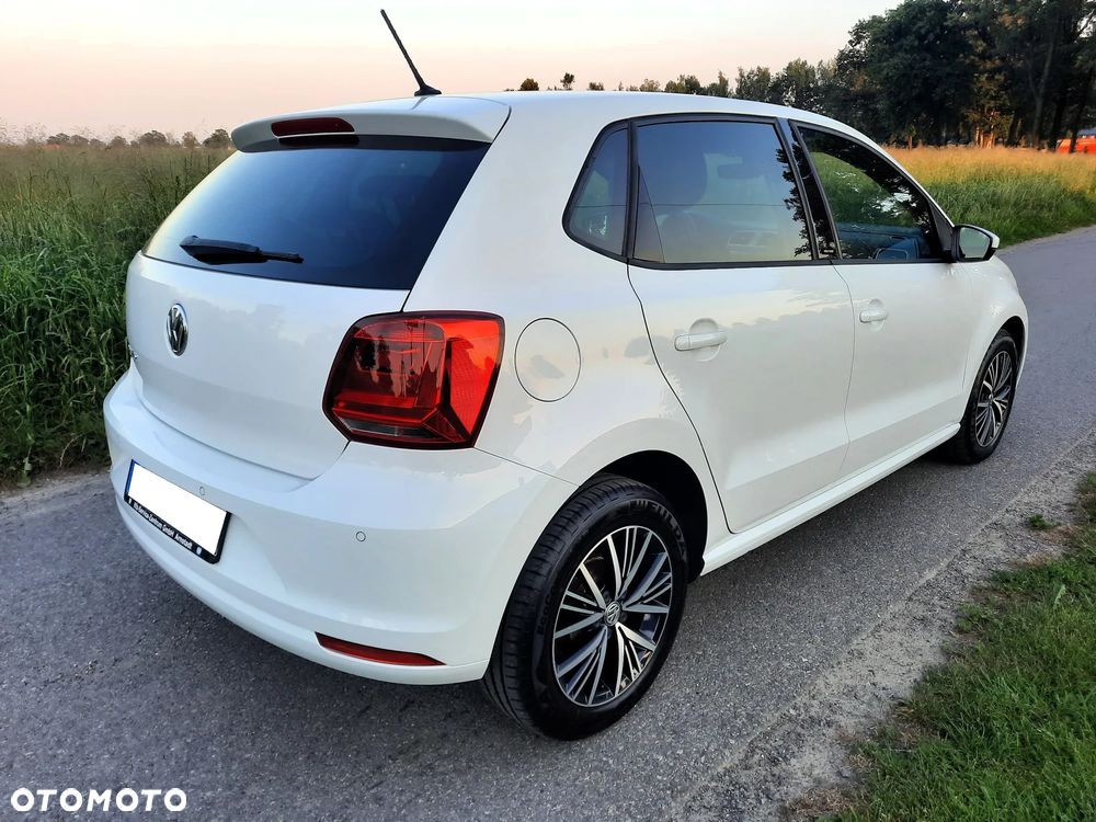 Volkswagen Polo 1.0 Allstar - 4