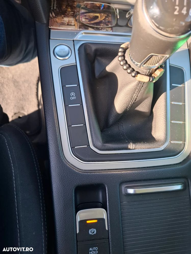 Volkswagen Passat Variant 2.0 TDI (BlueMotion Technology) Comfortline - 8