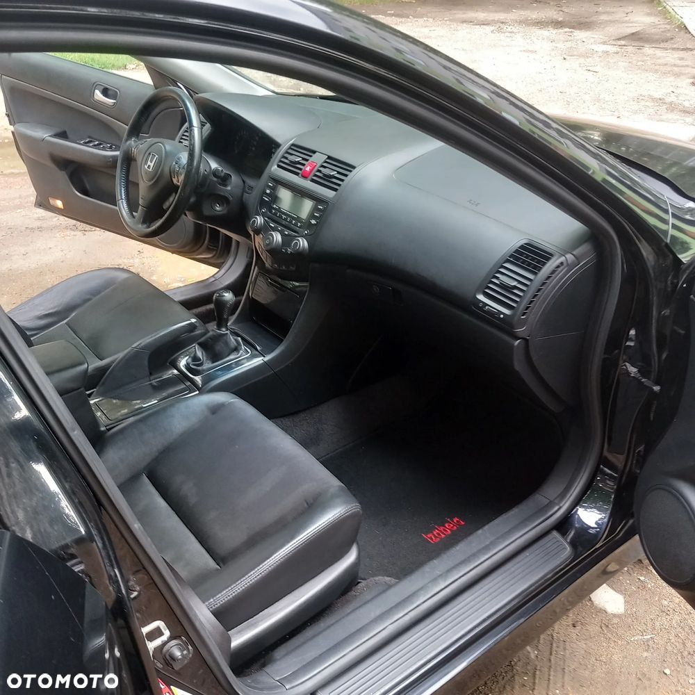 Honda Accord 2.0 i Executive - 19