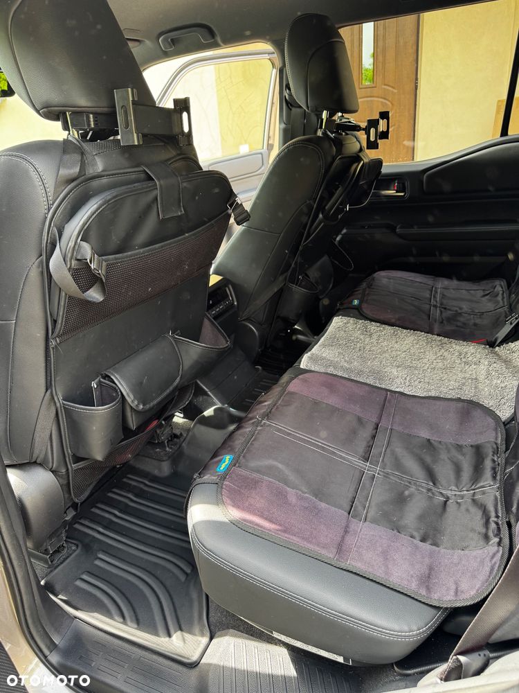 Toyota Land Cruiser LC 2.8 D-4D Invincible - 26