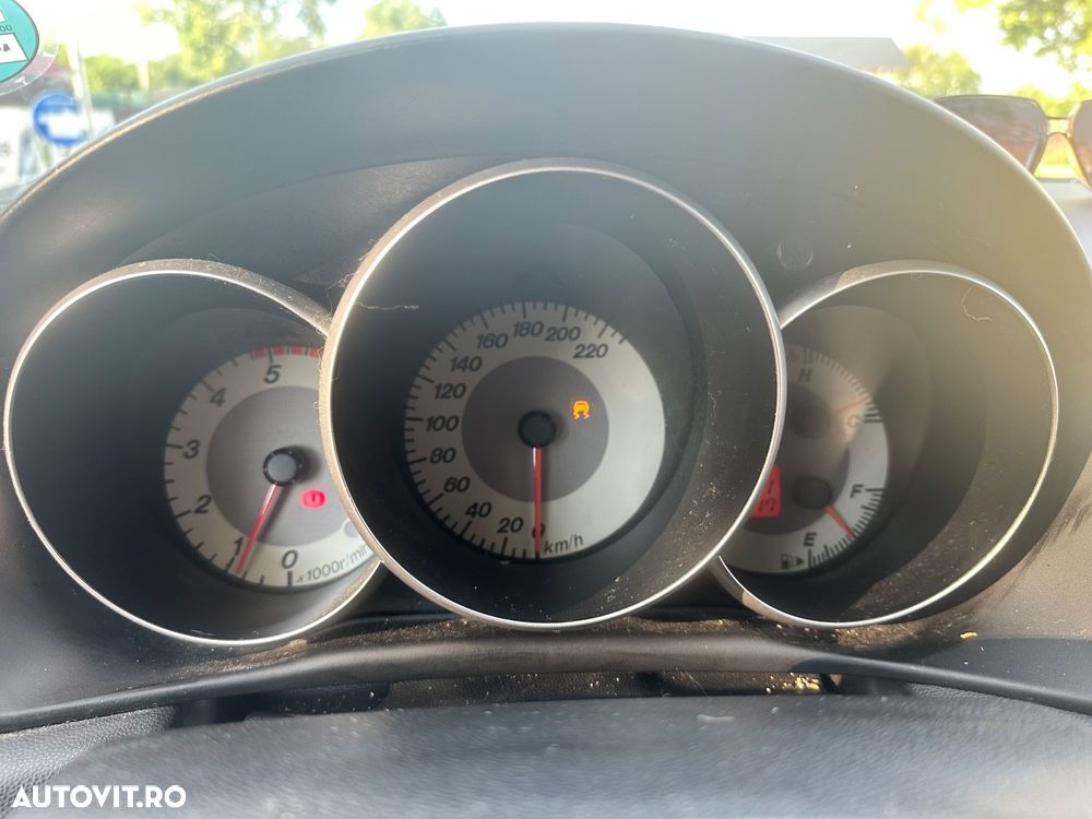 Mazda 3 - 9