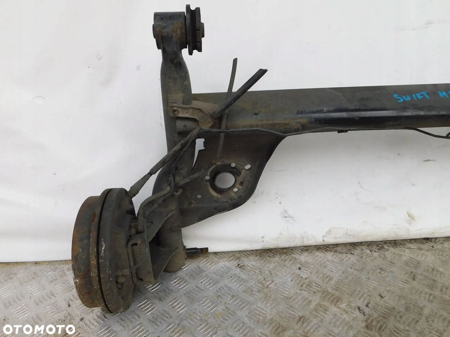 BELKA TYLNA OŚ ZAWIESZENIE SUZUKI SWIFT MK6 - 4