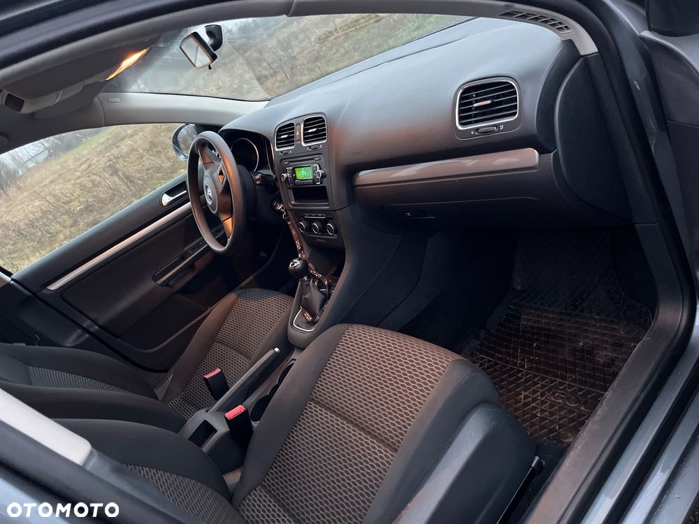 Volkswagen Golf Variant ver-1-2-tsi-move - 11