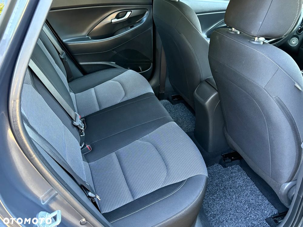 Hyundai i30 1.5 DPI Modern - 14