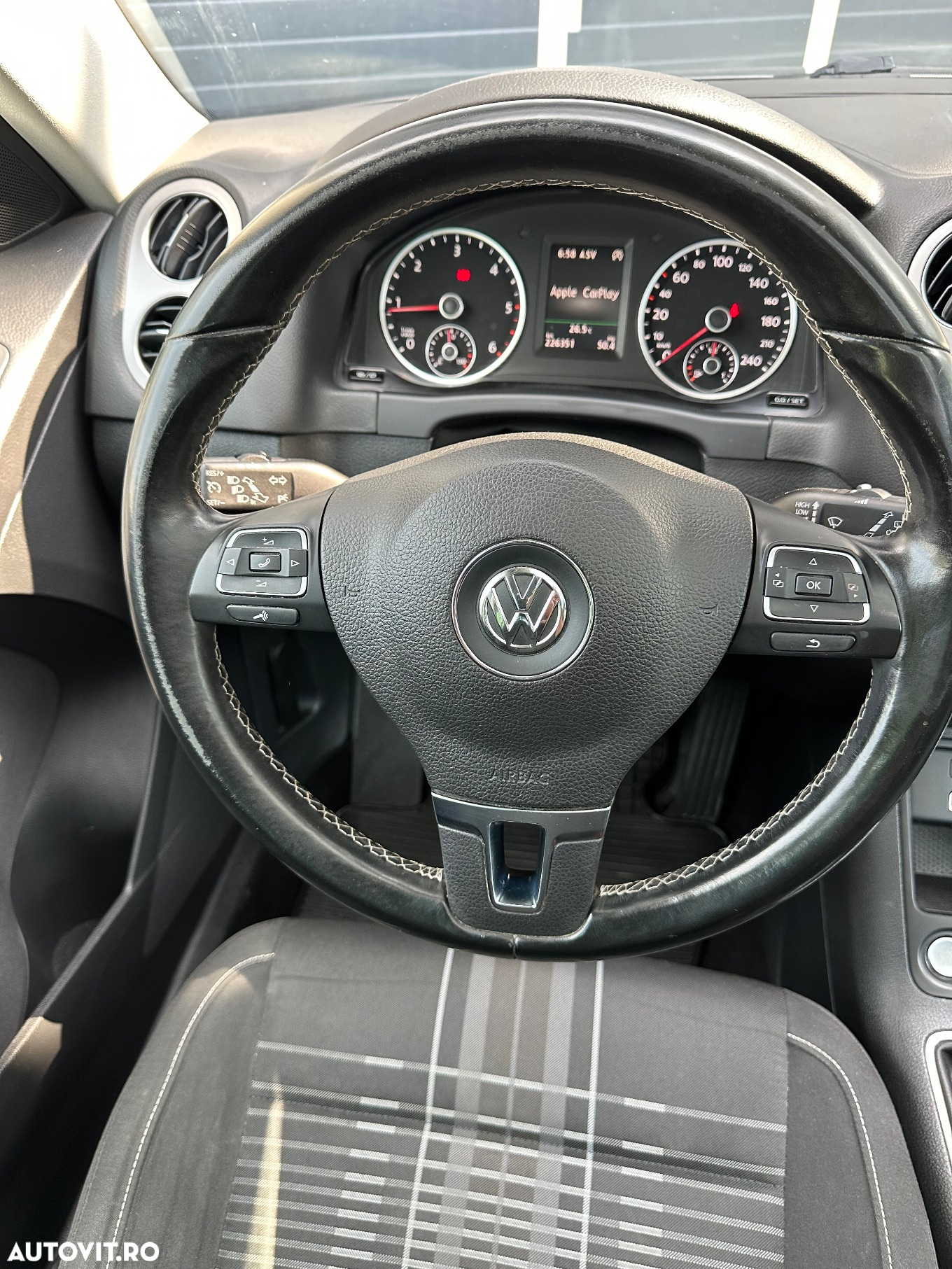 Volkswagen Tiguan - 22